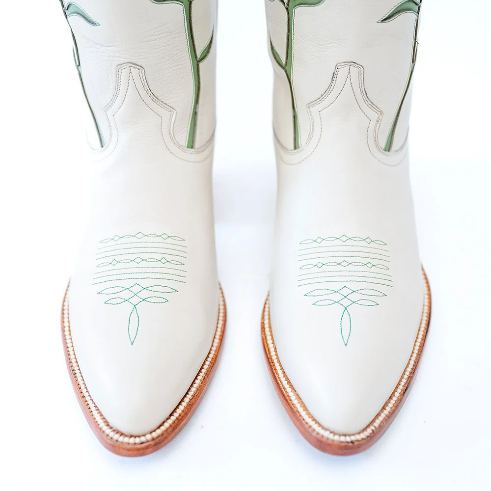 YDN Women's White Chunky Heel Knee High Flower Cowboy Boots