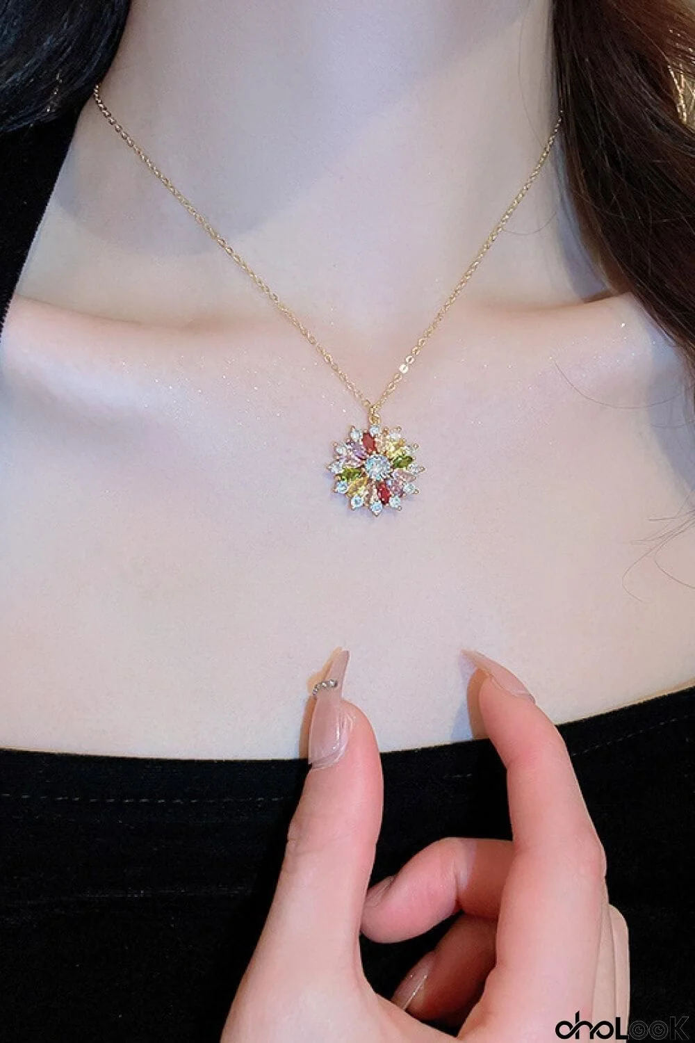 18K Gold Plated Zircon Flower-Shaped Pendant Necklace