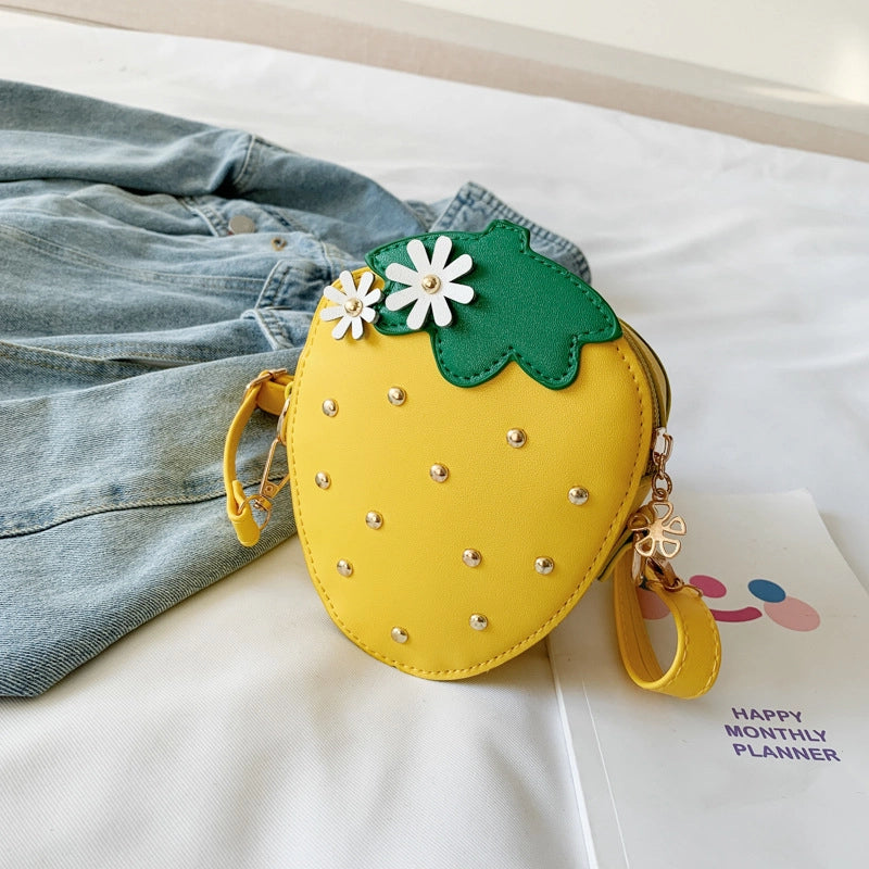 Korean Children’s Cute Strawberry Mini Messenger Bag