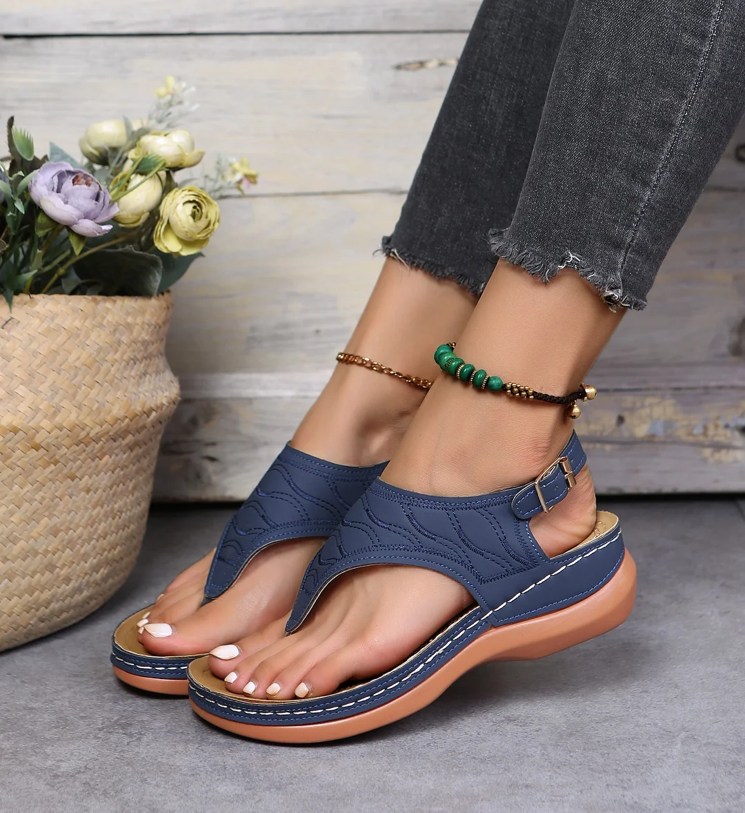 2022 Summer Women Strap Sandals Women's Flats Open Toe Solid Casual Shoes Rome Wedges Thong Sandals Sexy Ladies Shoes
