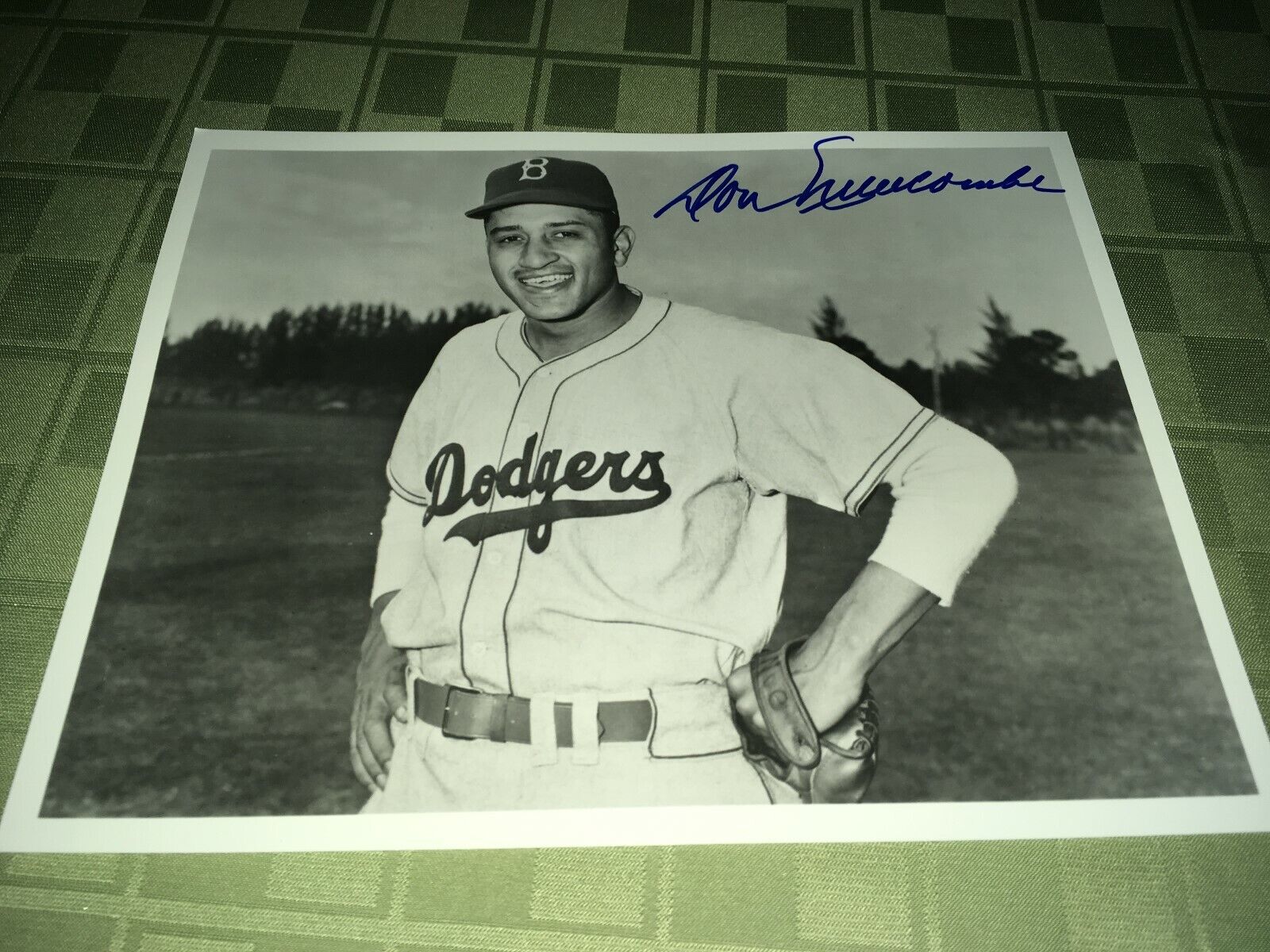 Don Newcombe Brooklyn Dodgers Signed 8 x 10