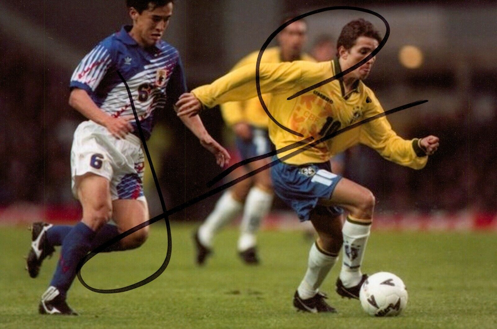 Juninho Signed 6x4 Photo Poster painting Middlesbrough Brazil Atletico Madrid Autograph + COA