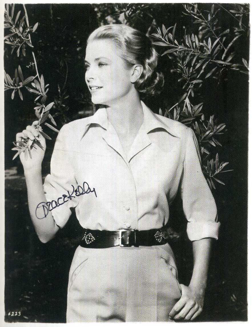 GRACE KELLY Autographed Photo Poster paintinggraph - Film Actress & Monaco Royalty - Preprint