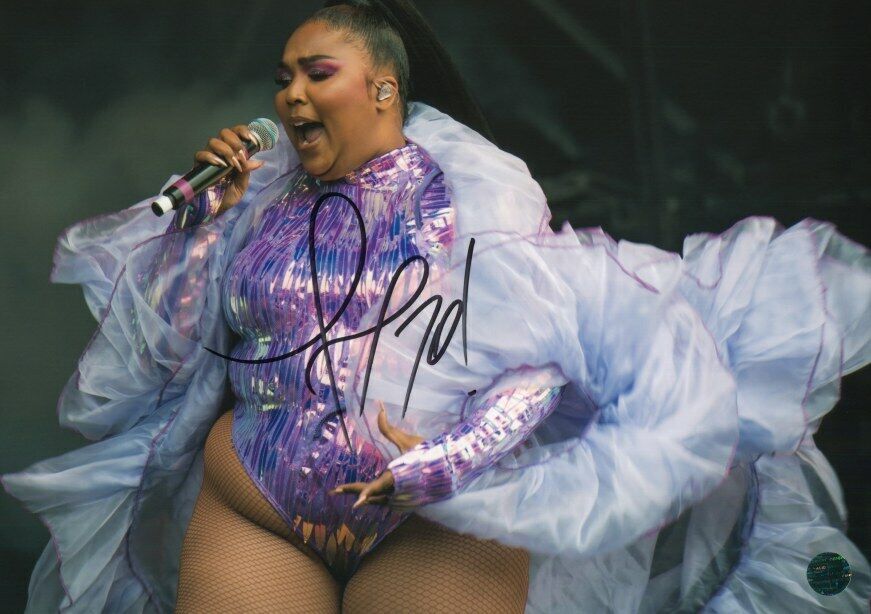 LIZZO Autographed Original 8x10 Photo Poster painting LOA TTM