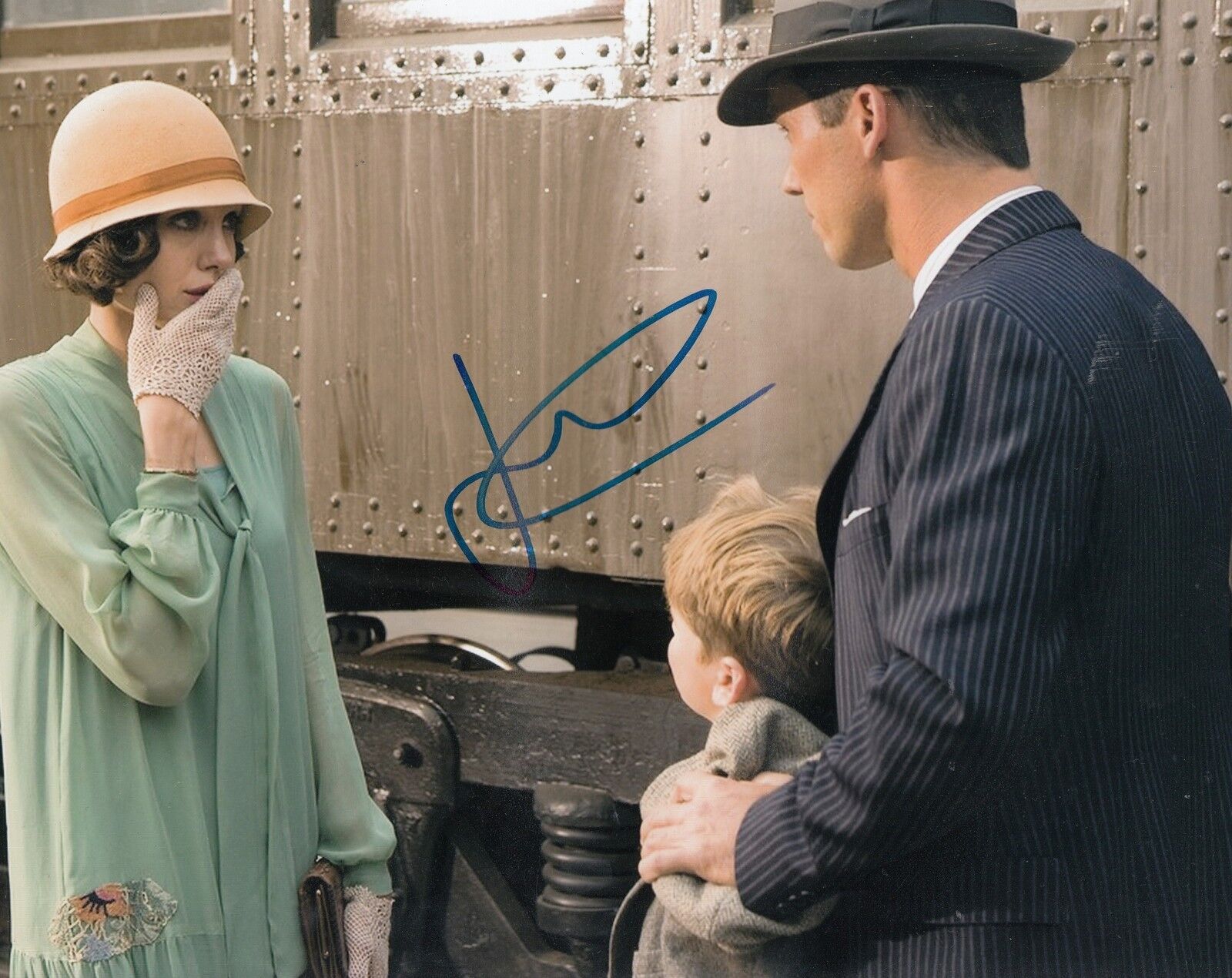 JEFFREY DONOVAN signed (CHANGELING) Movie 8X10 Photo Poster painting *Captain JJ Jones* W/COA #1