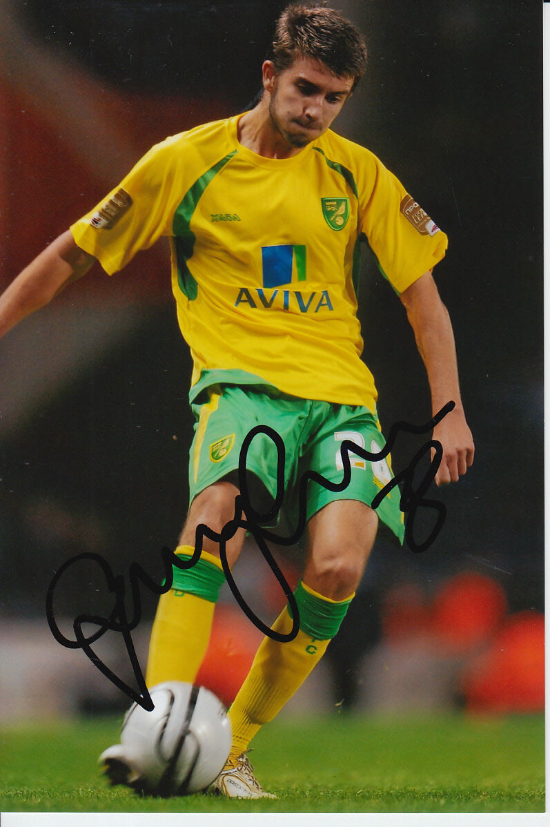 NORWICH CITY HAND SIGNED GEORGE FRANCOMB 6X4 Photo Poster painting 1.
