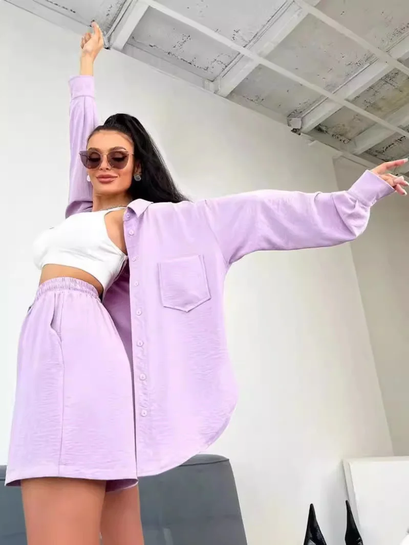 Nigikala Nigikala Women's Solid Color Single Row Buckle Long-Sleeved Shirt Loose Fashion Casual Shorts Set