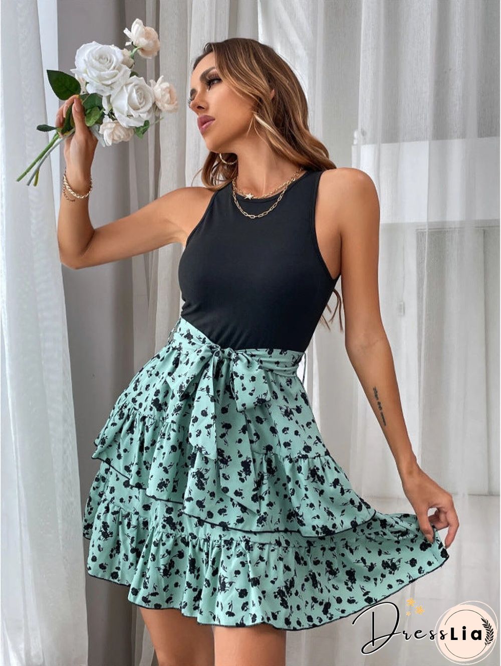 Elegant Sleeveless Round Neck Floral Tank Mini Dress