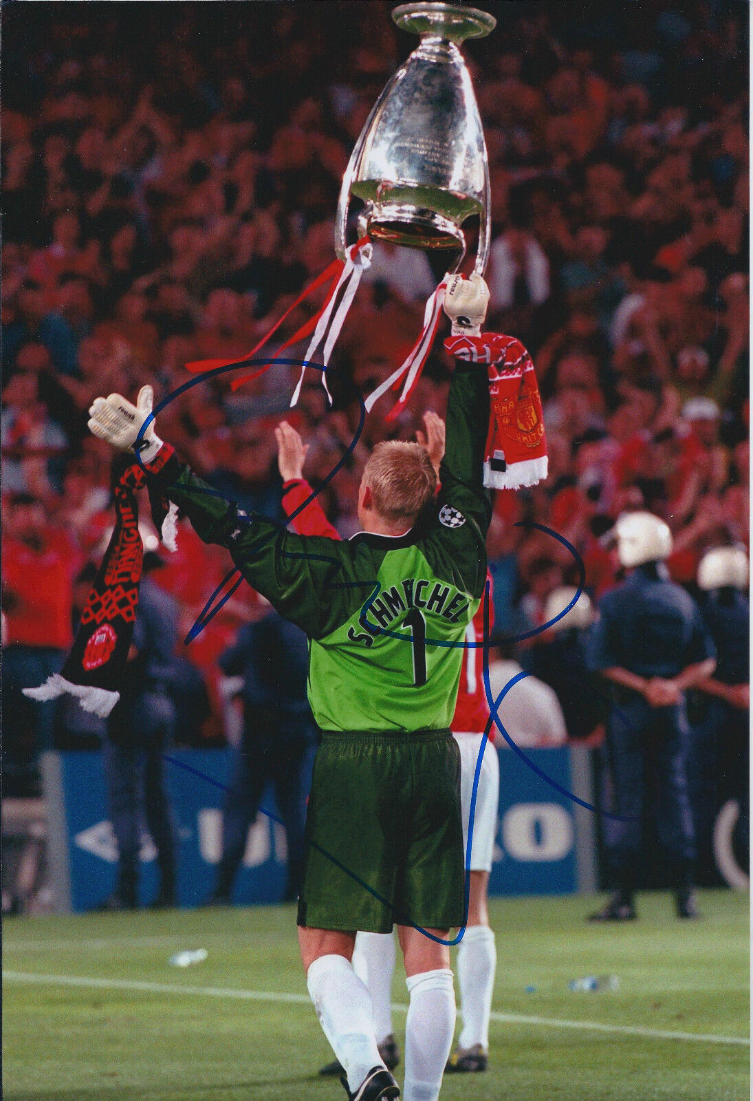 Peter SCHMEICHEL SIGNED Autograph Manchester United Photo Poster painting AFTAL COA Genuine