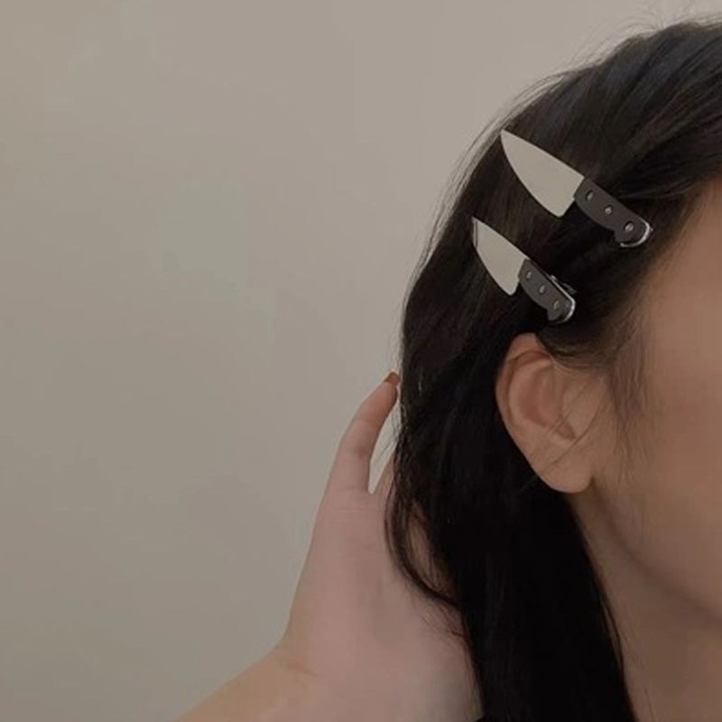 Halloween Funny Cool Style Women’s Scissors Bulb Mixed Materials Hair Clip