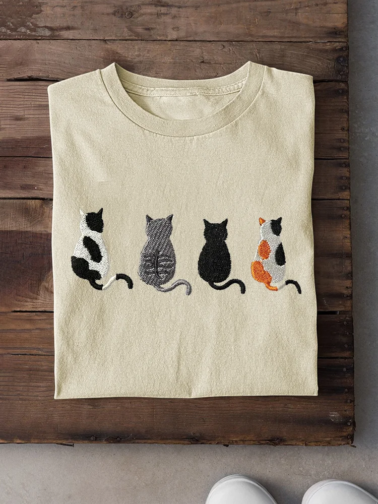 Cute Cat Embroidery Pattern Casual Short Sleeve T-Shirt