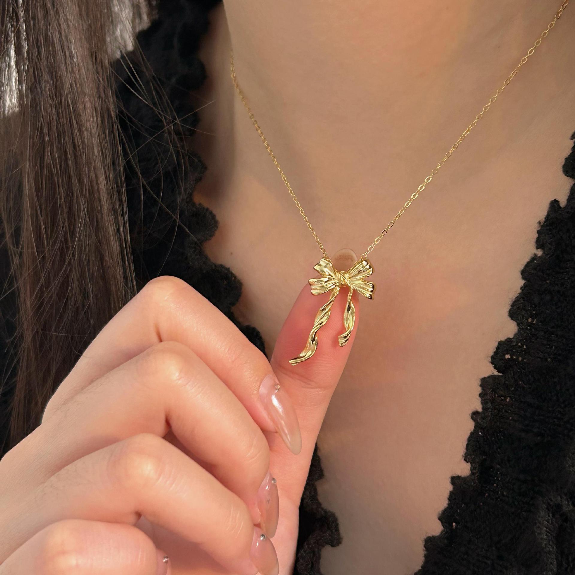 925 Sterling Silver Korean Bowknot Geometric Silver Electroplating Necklaces