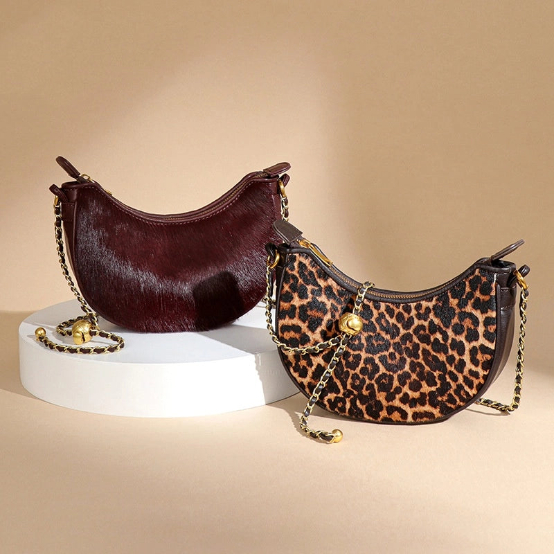 Women's Leather Horsehair Solid Color Leopard Vintage Style Dumpling Shape Zipper Crossbody Bag