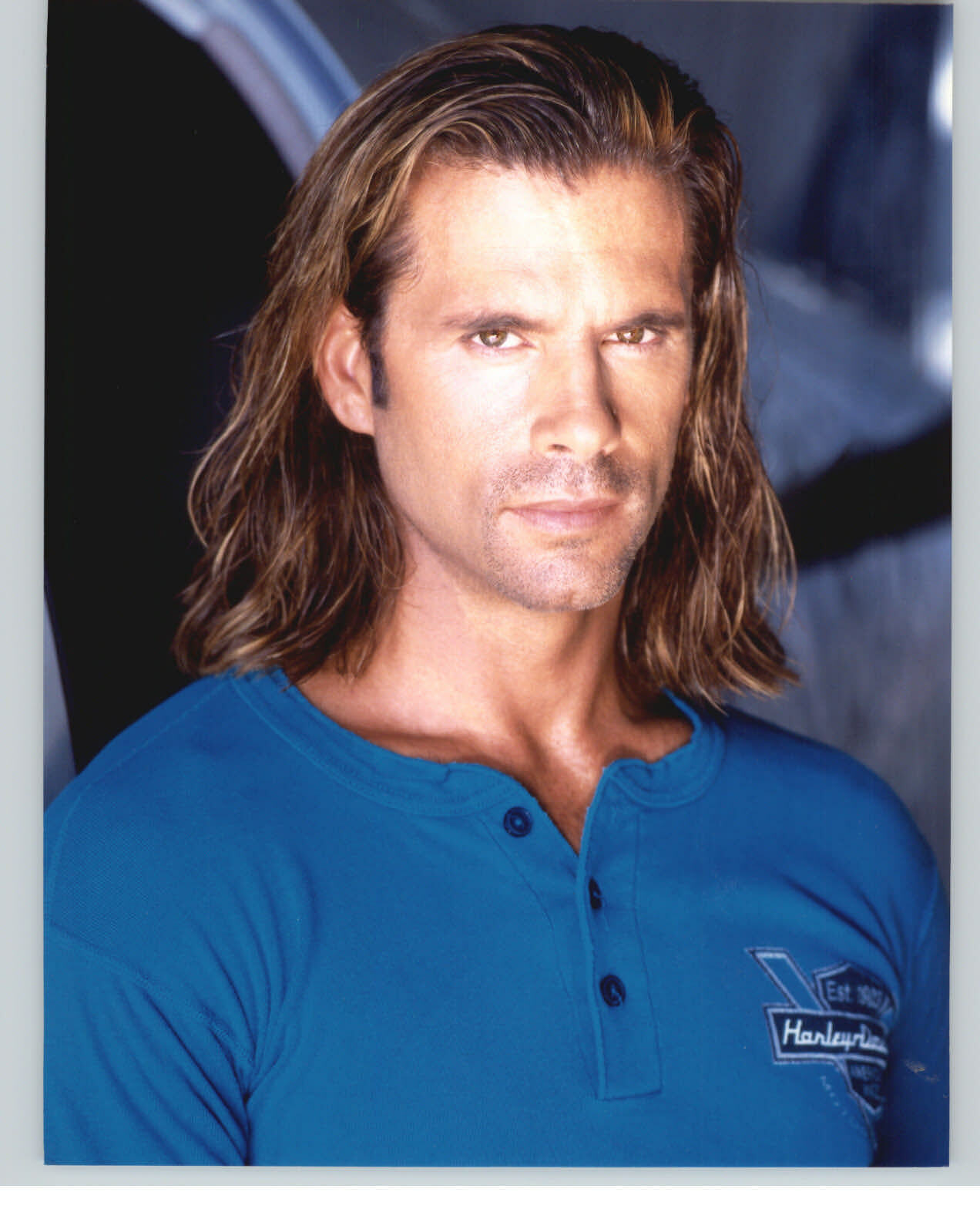 Lorenzo Lamas - 8x10 Headshot Photo Poster painting - Renegade