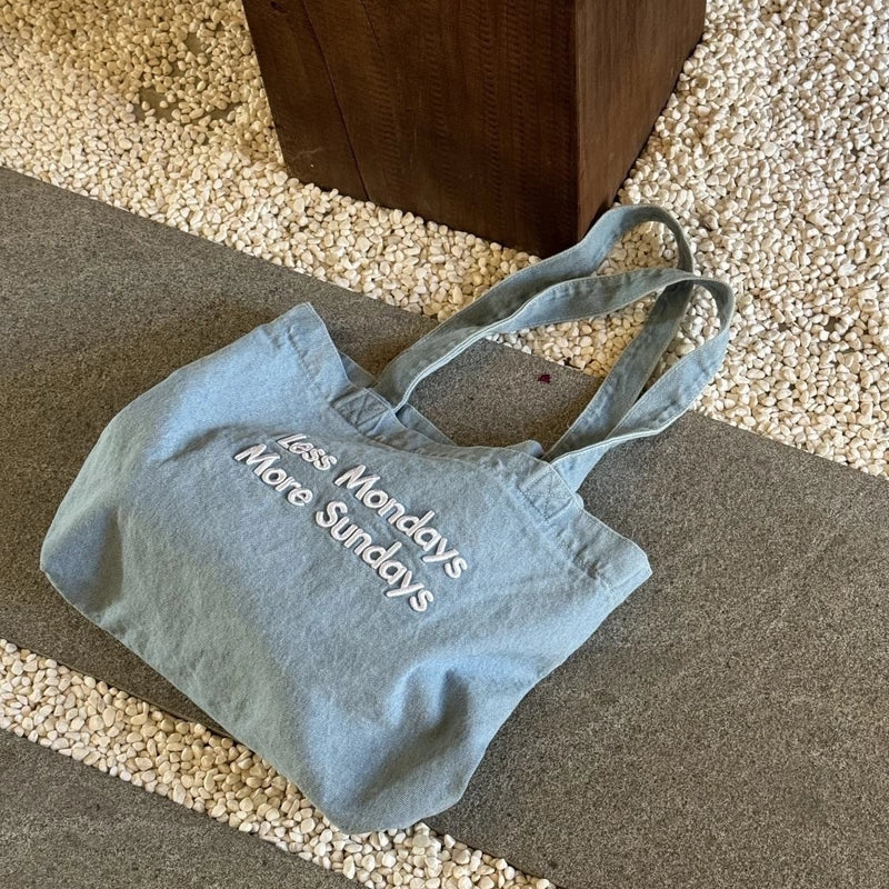 Women’s Medium Denim Letter Vintage Style Square Zipper Shoulder Bag