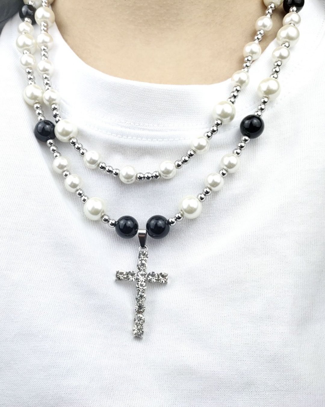 Fashionv-Faux Pearl With Rhinestone Cross Necklace