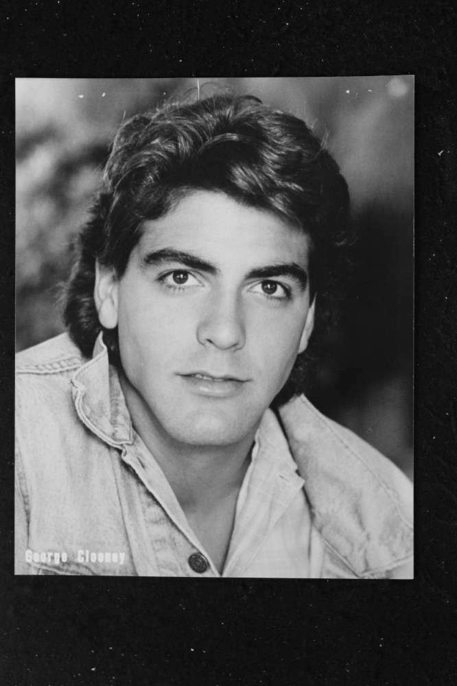 George Clooney - 8x10 Headshot Photo Poster painting w/ Resume - Ocean's 11