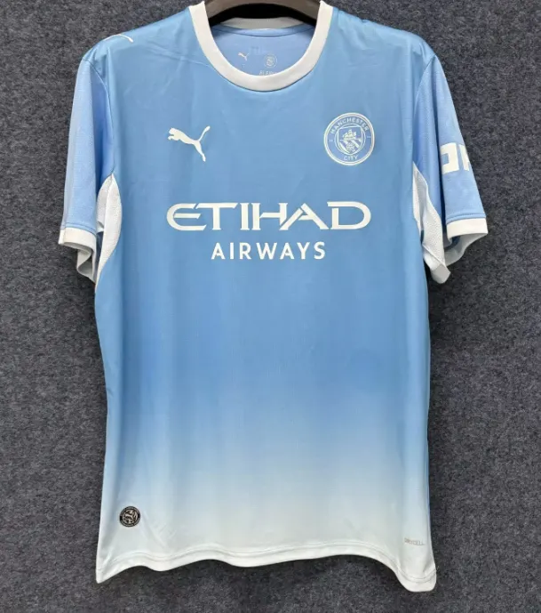 2026-2027 Manchester City home fan version football jersey, 1:1 replica, Thai quality.