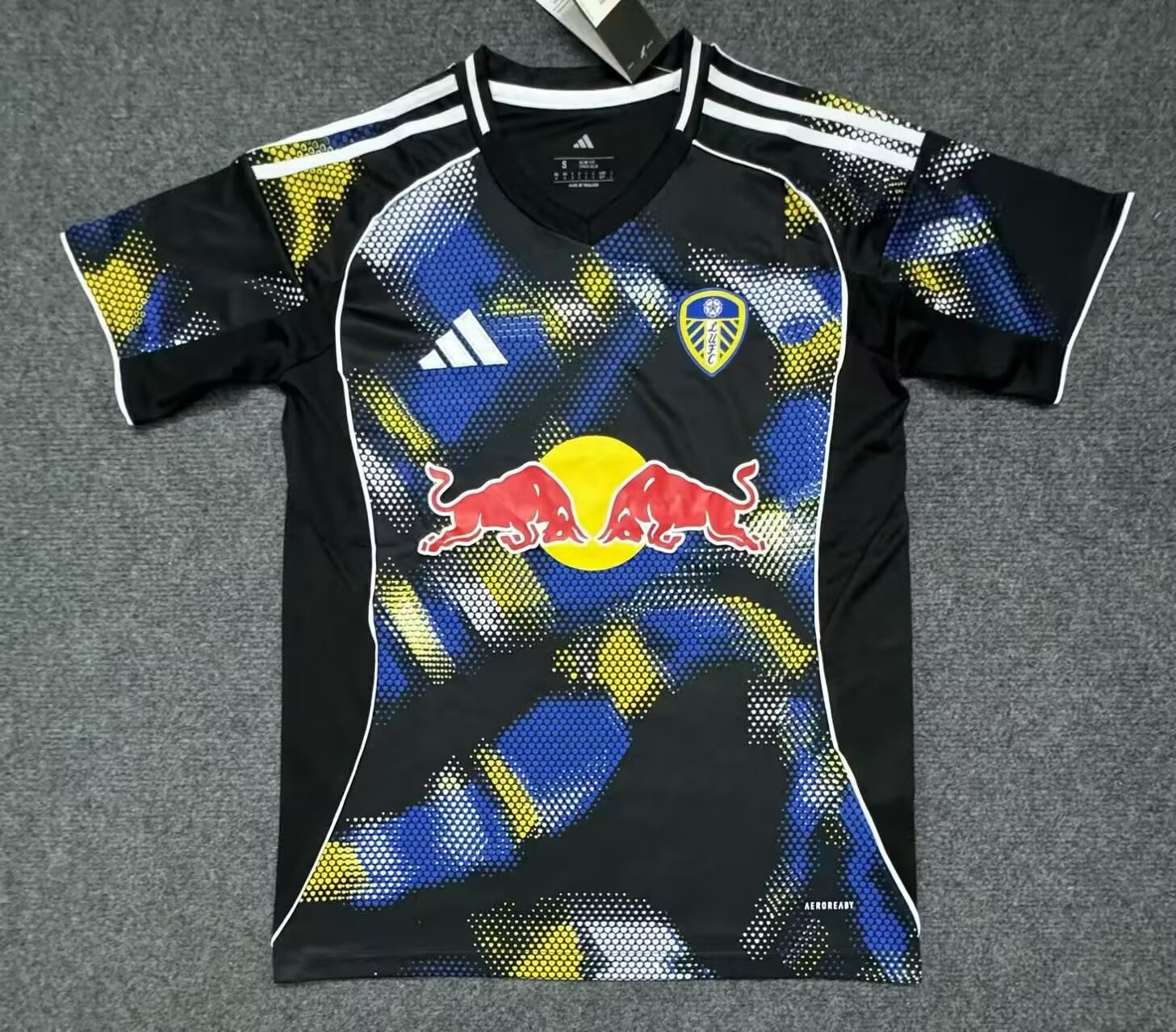 25/26 Leeds United Third Away Football Shirt 1:1 Thai Quality