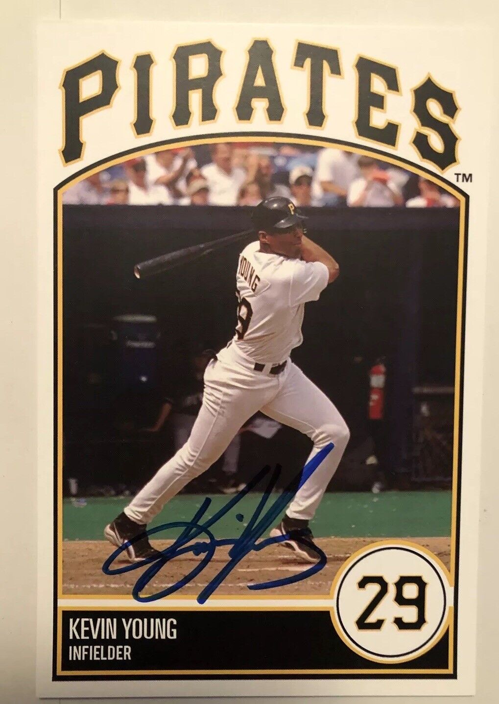 Kevin Young SIGNED AUTOGRAPHED POSTCARD Pittsburgh PIRATES Photo Poster painting 4X6