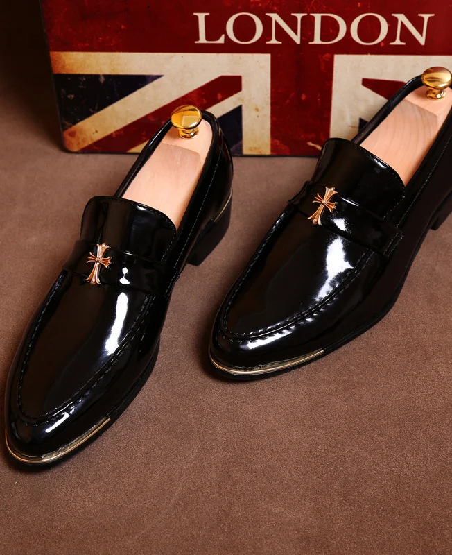 Business Casual Pointed Toe Patent Leather Shoes 