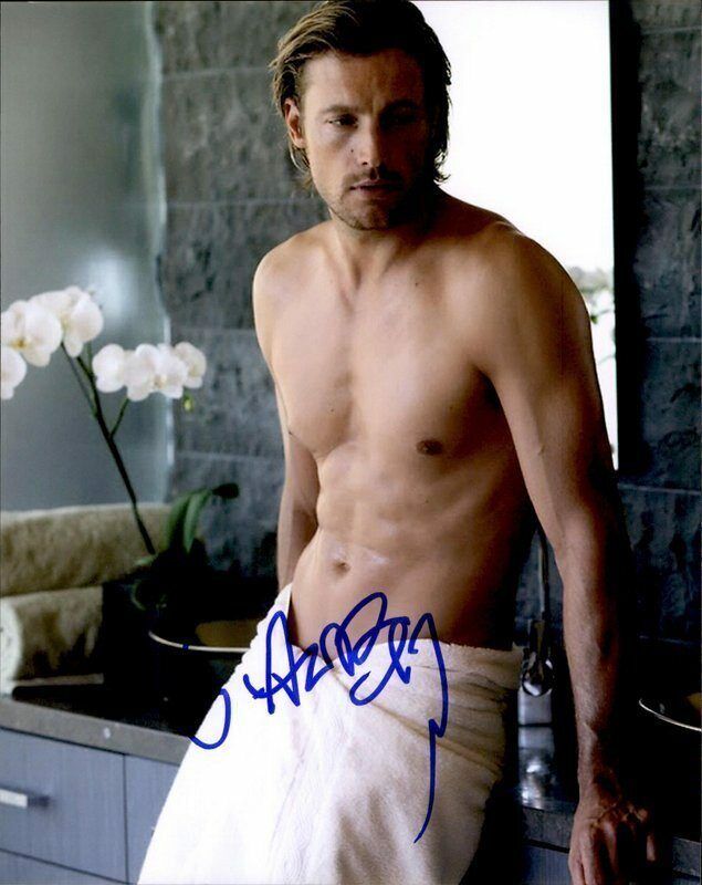 Gabriel Aubrey authentic signed celebrity 8x10 Photo Poster painting W/Cert Autographed C1