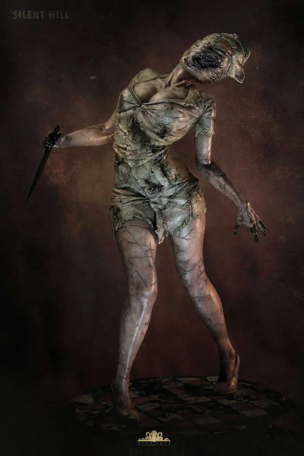 1/3 Scale Nurse - Silent Hill Resin Statue - Deep Tale Studio