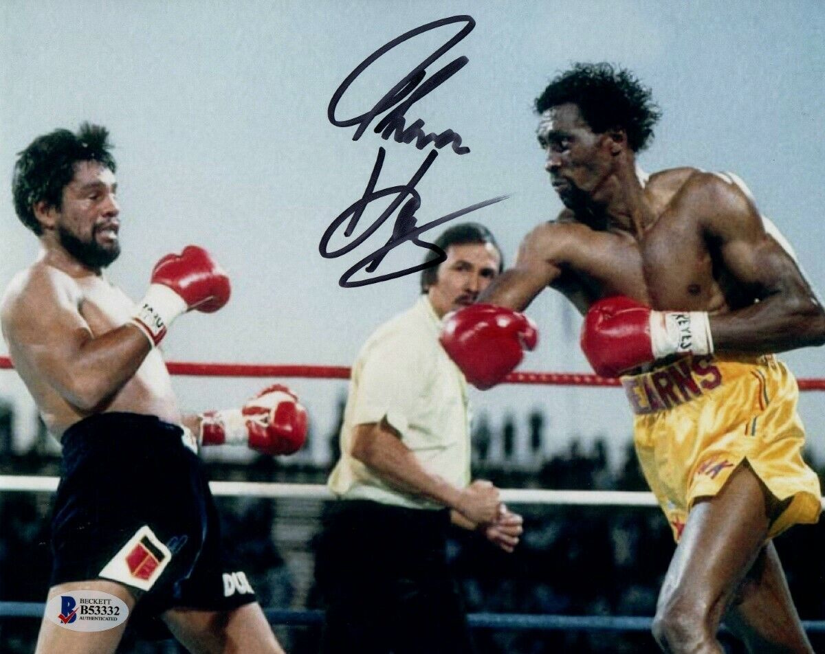 Thomas Hearns Signed Autographed 8X10 Photo Poster painting Legendary Boxer BAS B53332