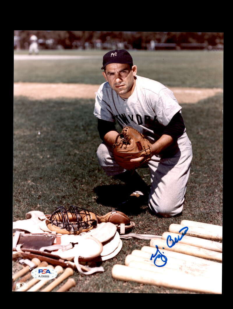 Yogi Berra PSA DNA Coa Signed 8x10 Photo Poster painting Yankees Autograph