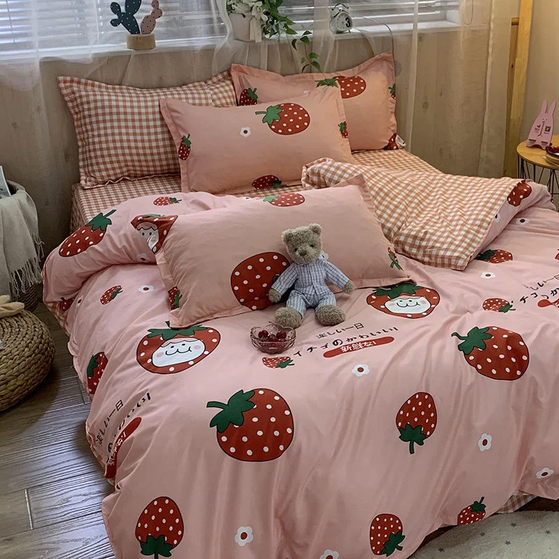 Mewaii Sweet Strawberry Print Bedding Set 3pcs