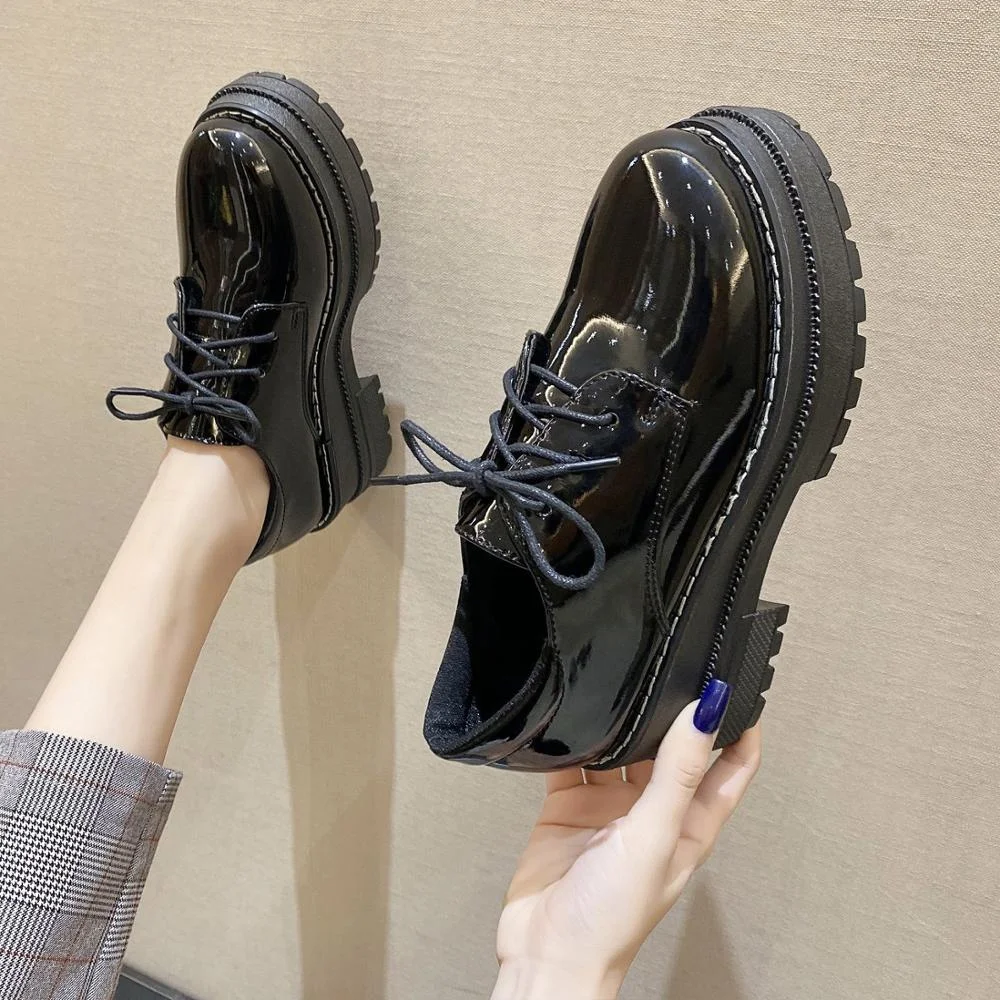 Women Oxford Shoes pumps British Style Round Toe Clogs Platform Autumn All-Match Casual Female Sneakers Soft Leather Dress