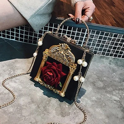 Baroque Embossed Box Women Handbag Vintage Flower Lady Crossbody Bags Pearl Chain Messenger Luxury Pu Shoulder Bag Small Purses