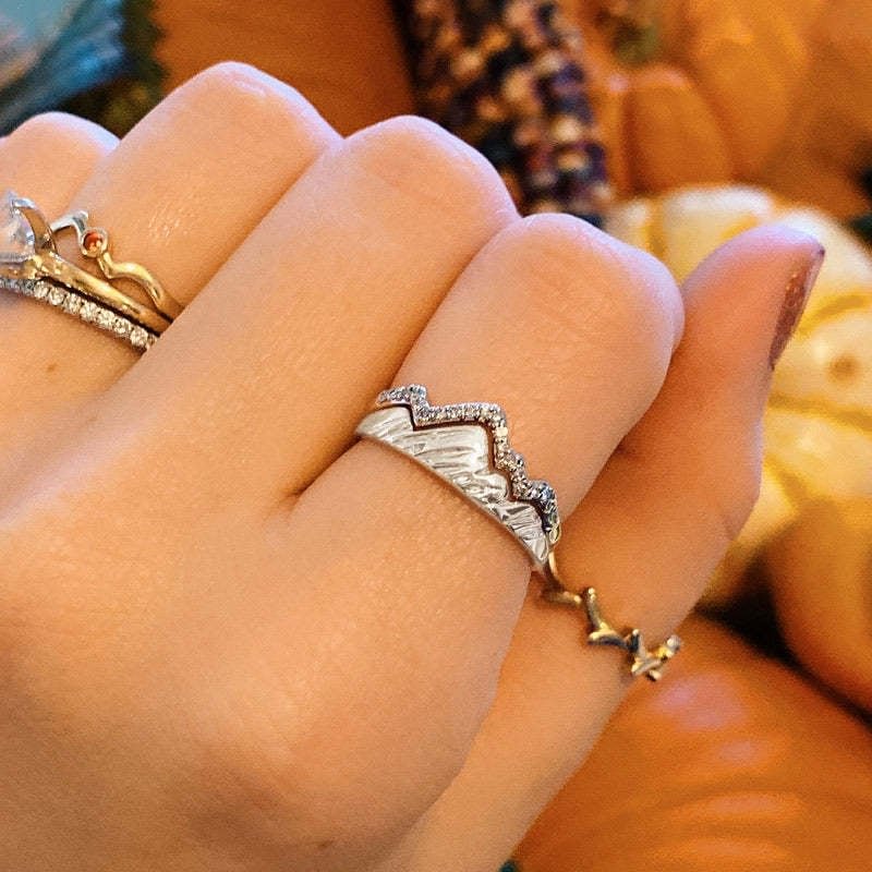 🔥 Last Day 75% OFF 💪Get Stronger Mountain Ring ( Set Of 2 )🎁