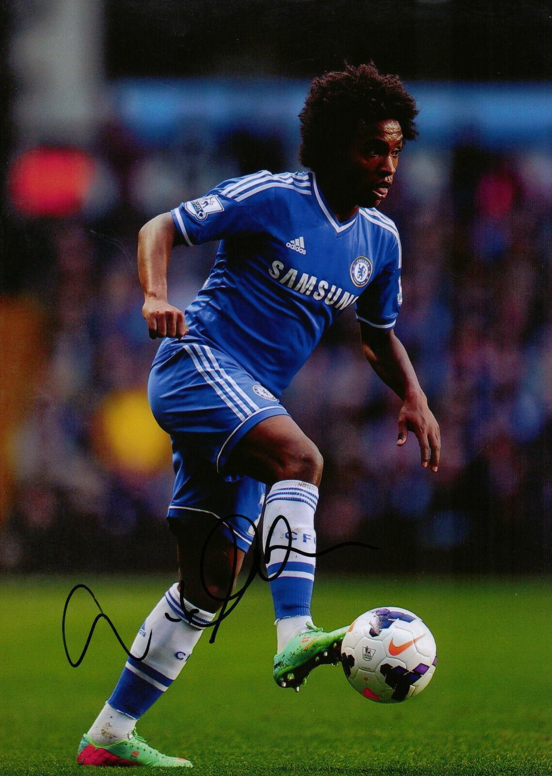 Willian Genuine Hand Signed Autograph In Person 12X8 Photo Poster painting Chelsea F.C (1725)