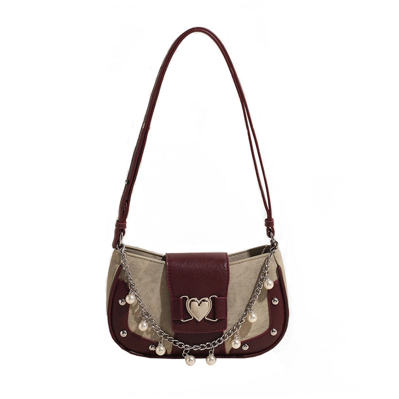 Women's Small PU Heart Shape Elegant Basic Classic Style Chain Saddle Shape Buckle Underarm Bag