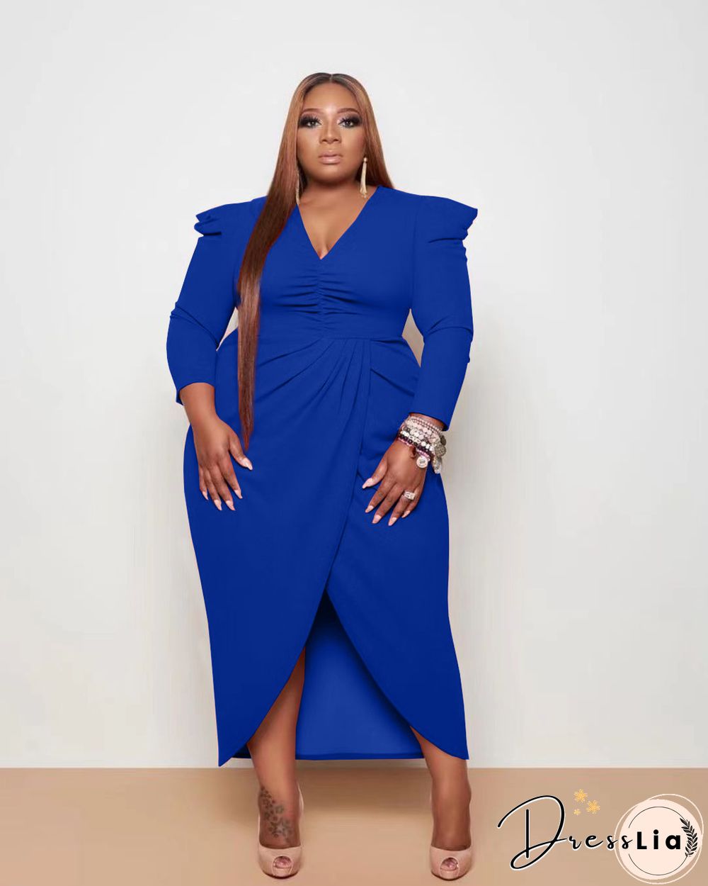 Plus Size V-neck Folds Maxi Dresses