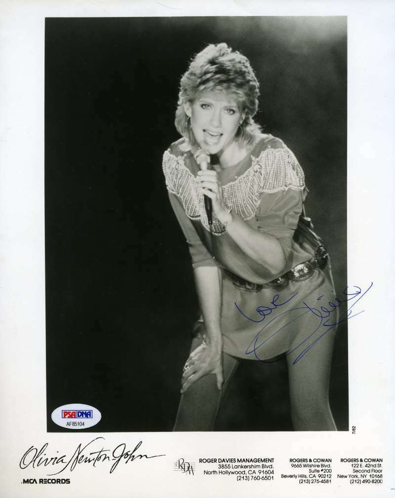 Olivia Newton John Psa Dna Coa Hand Signed 8x10 Mca Photo Poster painting Autograph