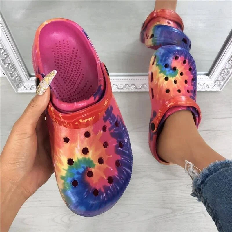 womens sandals 2021 Summer Sandals Hollow Out Breathable Beach Slippers Flip Flops EVA  Men and Women Couple's Porous Shoes