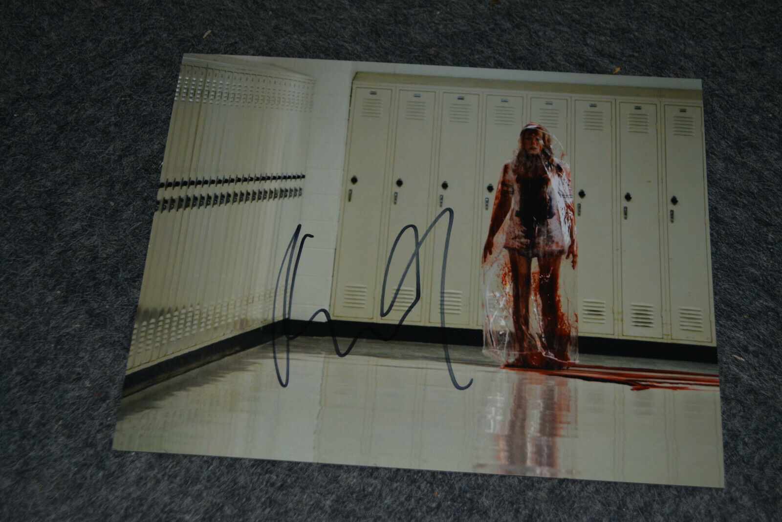 KATIE CASSIDY signed autograph In Person 8x10 A NIGHTMARE ON ELM STREET