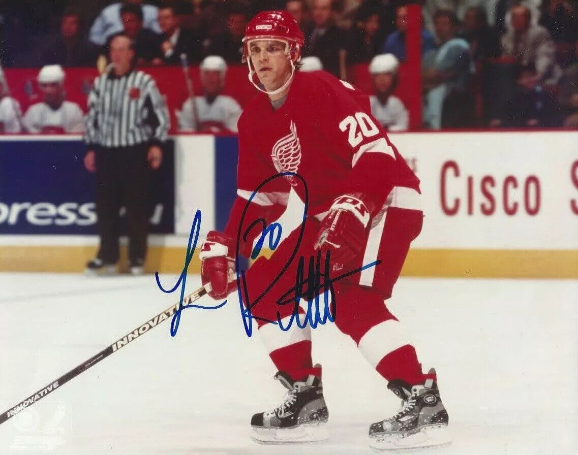 Luc Robitaille Autographed 8x10 Detroit Red WingsB693