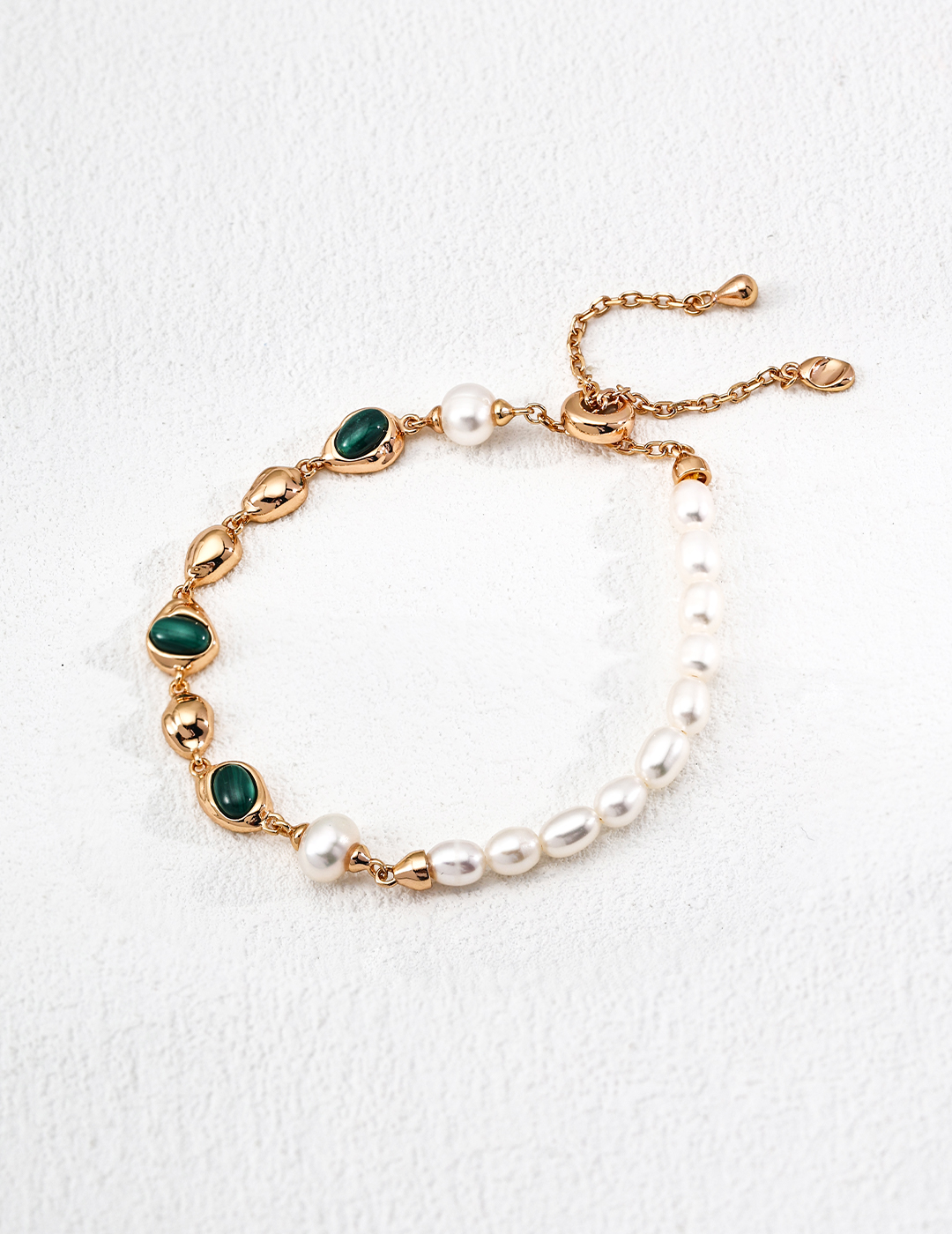 Pearl & Lapis Lazuli Bracelet