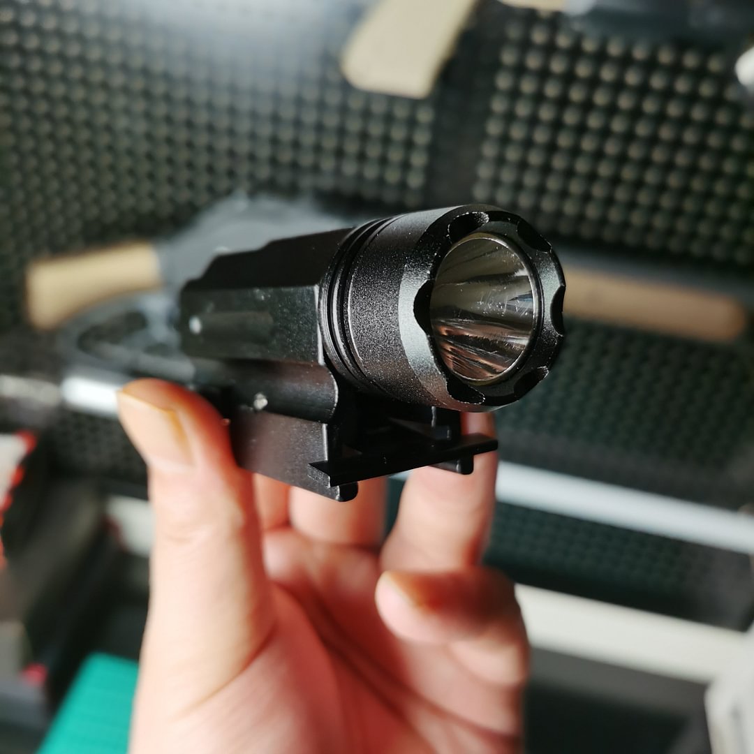 Tactical Flashlight 20MM Rail