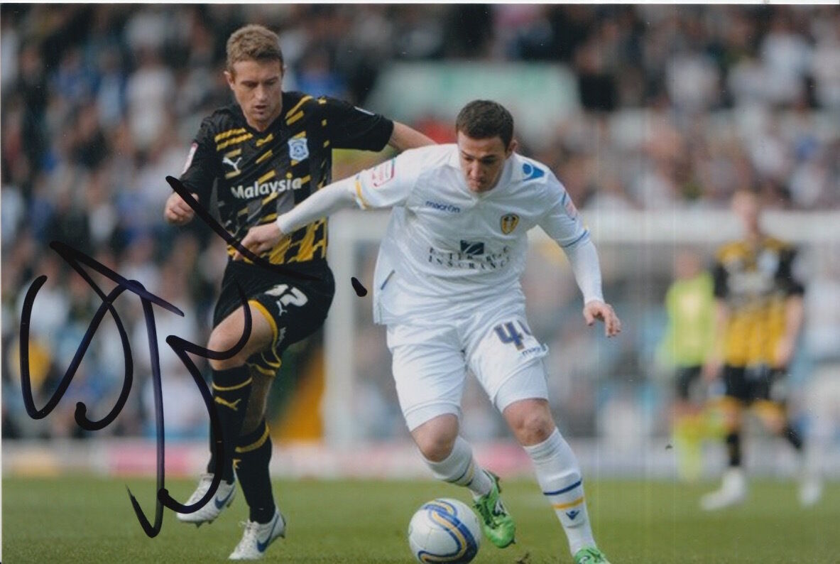 CARDIFF CITY HAND SIGNED STEPHEN MCPHAIL 6X4 Photo Poster painting 1.