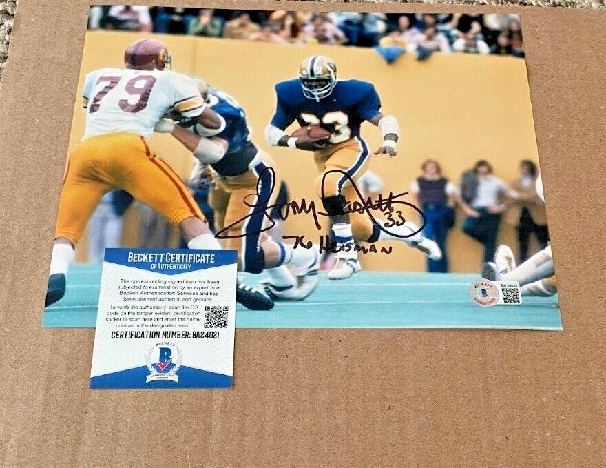 TONY DORSETT SIGNED PITT PANTHERS 8X10 Photo Poster painting W/76 HEISMAN BECKETT CERTIFIED #3