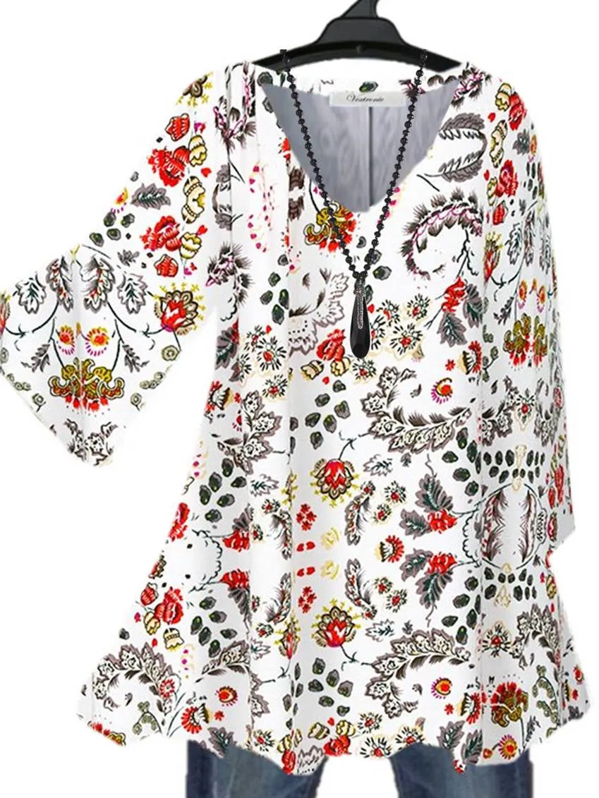 Women 3/4 Sleeve V-neck Floral Printed Graphic Top