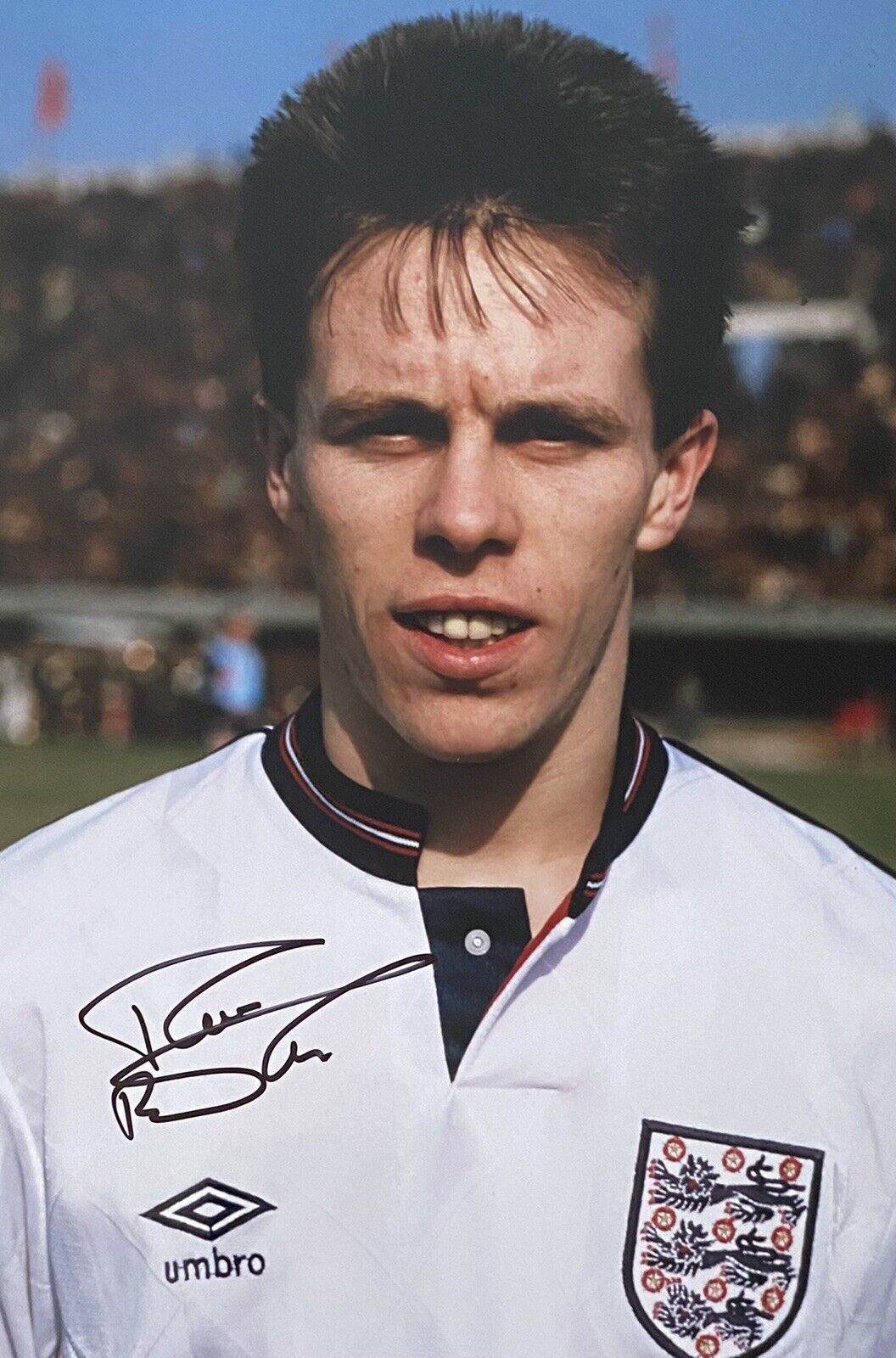 Russell Beardsmore Genuine Hand Signed England 12x8 Photo Poster painting