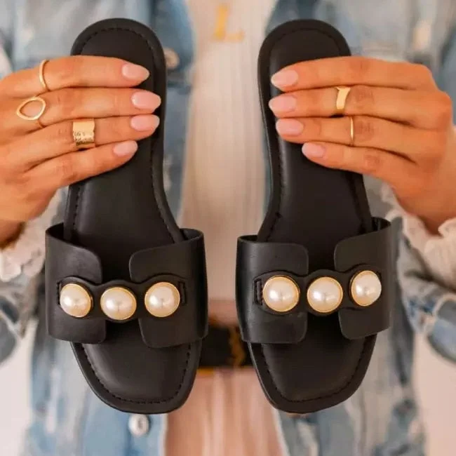 Summer Elegant Women Pearl Design Women Slippers Pu Leather Flat Heel Rubber Sole Outdoor Ladies Luxury Slides Celebrities 2021