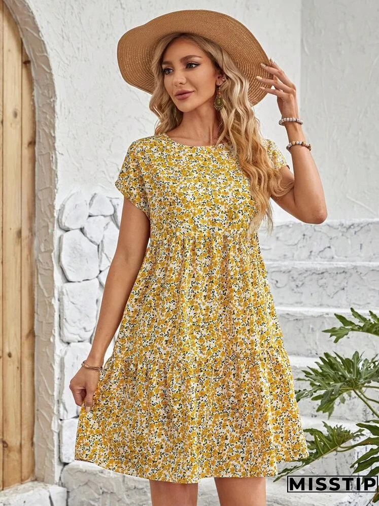 Ditsy Floral Print Batwing Sleeve Smock Dress