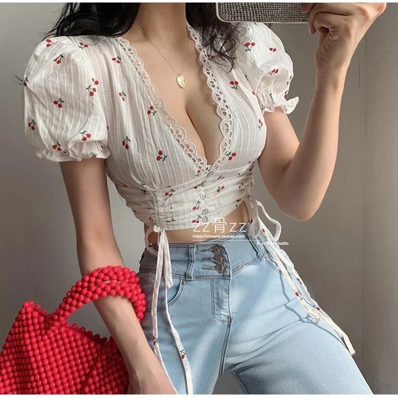 BACK TO COLLEGE WOMENGAGA French V-neck Temperament Low Bust Hot  Drawstring Lace Bandage Puff Sleeve Retro Korea T-shirt Summer Tops K8AR