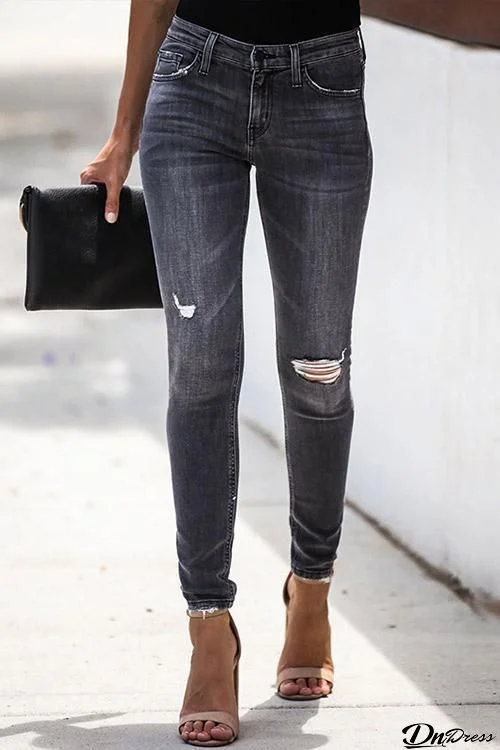 Mid Rise Distressed Jeans